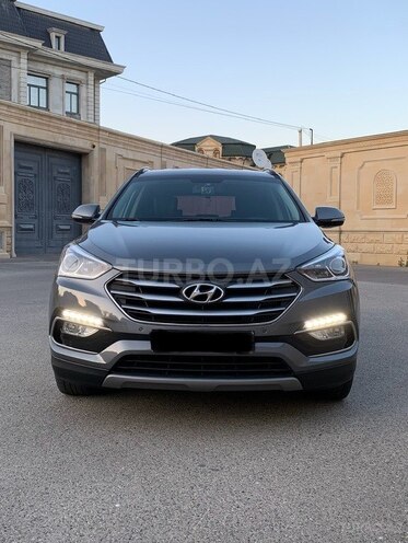 Hyundai Santa Fe-1