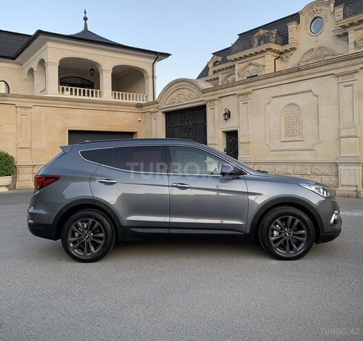 Hyundai Santa Fe-6