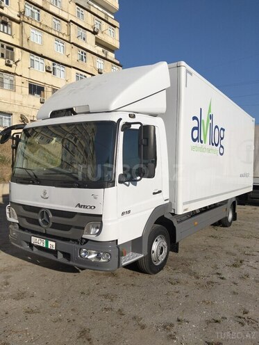 Mercedes Atego 818-1