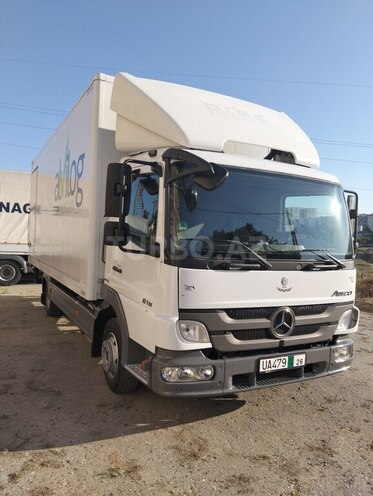 Mercedes Atego 818-2