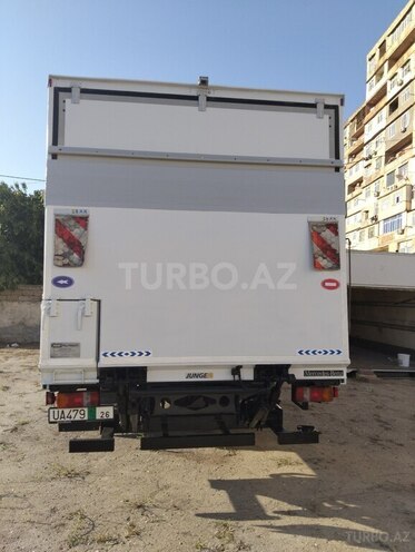 Mercedes Atego 818-6