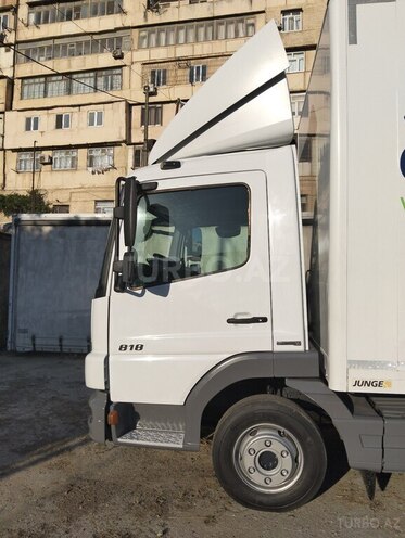 Mercedes Atego 818-20