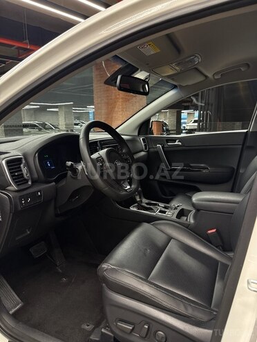 Kia Sportage-12