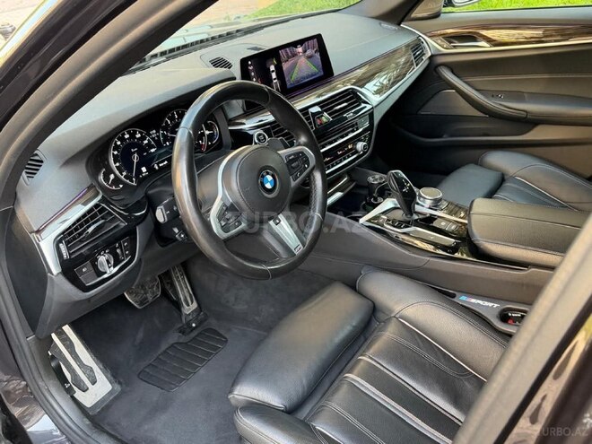BMW 530-9