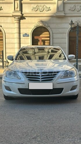 Hyundai Genesis-1