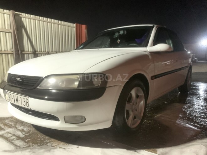 Opel Vectra-4