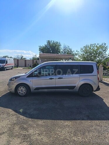 Ford Transit Connect-7