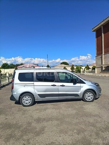 Ford Transit Connect-2