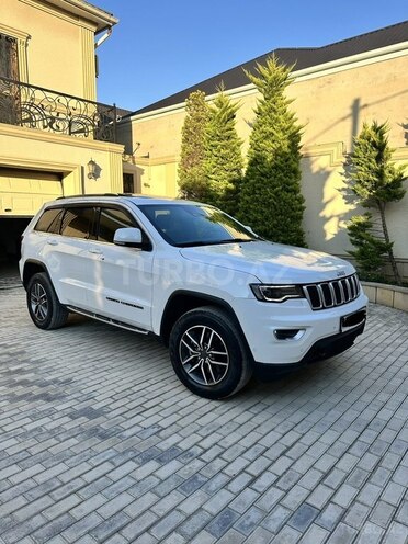 Jeep Grand Cherokee-2