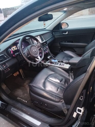 Kia Optima-3