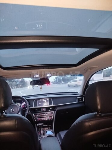 Kia Optima-11