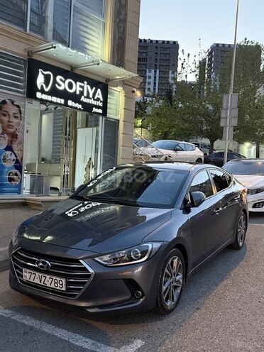 Hyundai Avante-2