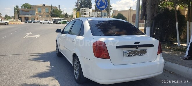 Chevrolet Lacetti-3