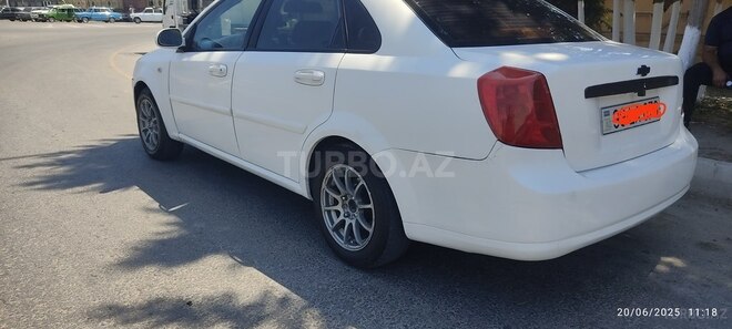 Chevrolet Lacetti-5