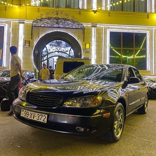 Nissan Maxima-1