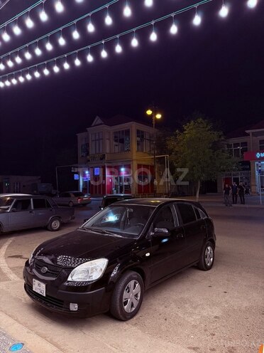 Kia Rio-1