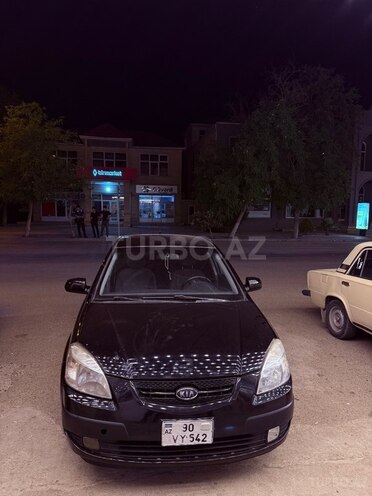 Kia Rio-2