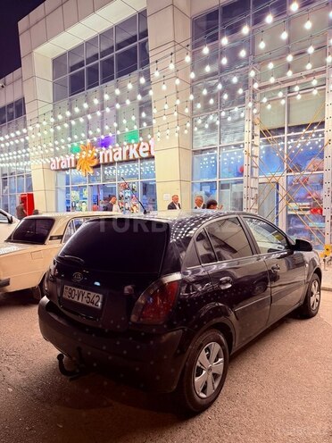 Kia Rio-3