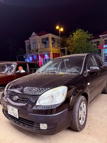 Kia Rio-12