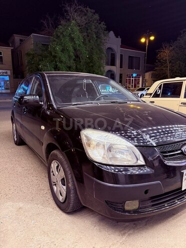 Kia Rio-11