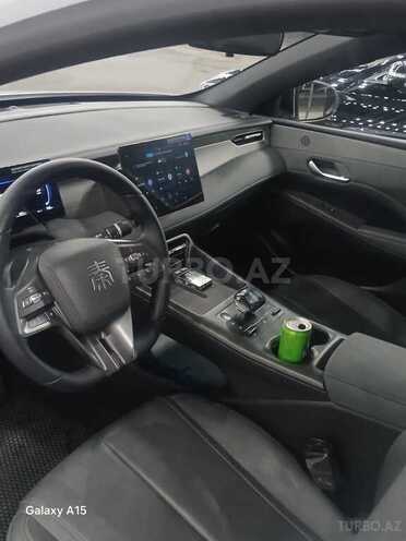 BYD Qin Plus-8