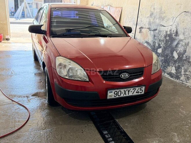 Kia Rio-1
