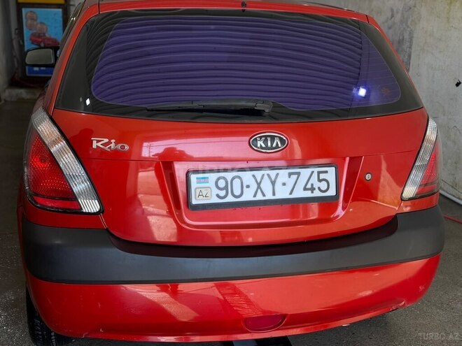 Kia Rio-2