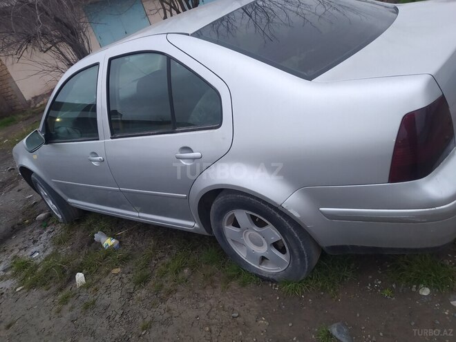 Volkswagen Jetta-3