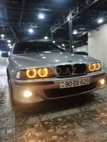 BMW 528-4