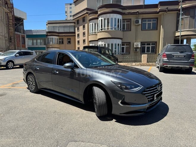 Hyundai Sonata-3