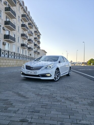 Hyundai Grandeur-1