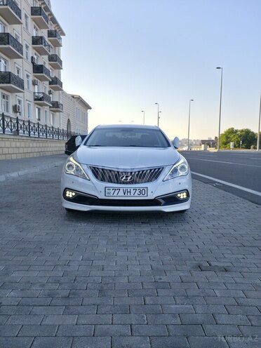 Hyundai Grandeur-3