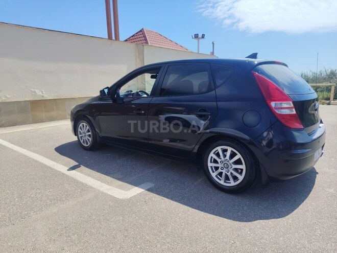 Hyundai i30-10