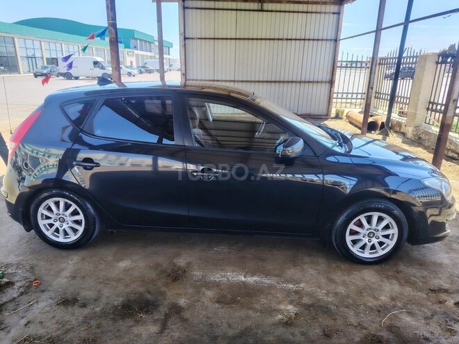 Hyundai i30-7