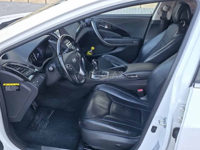 Hyundai Grandeur-9