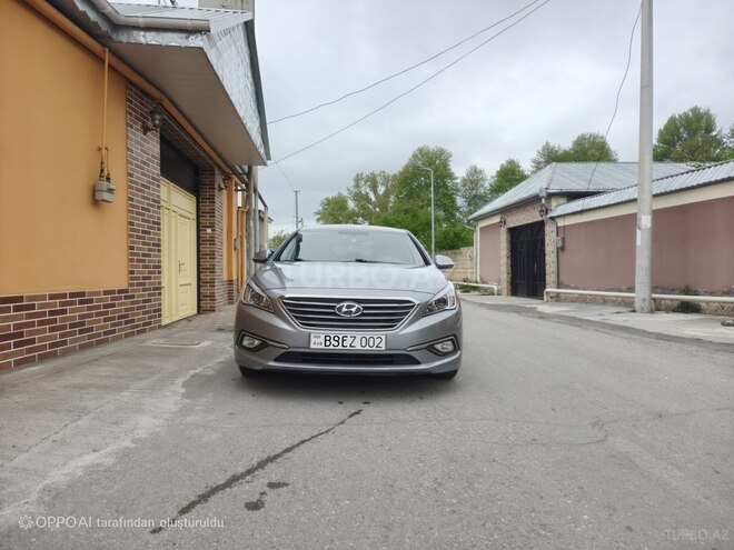 Hyundai Sonata-1