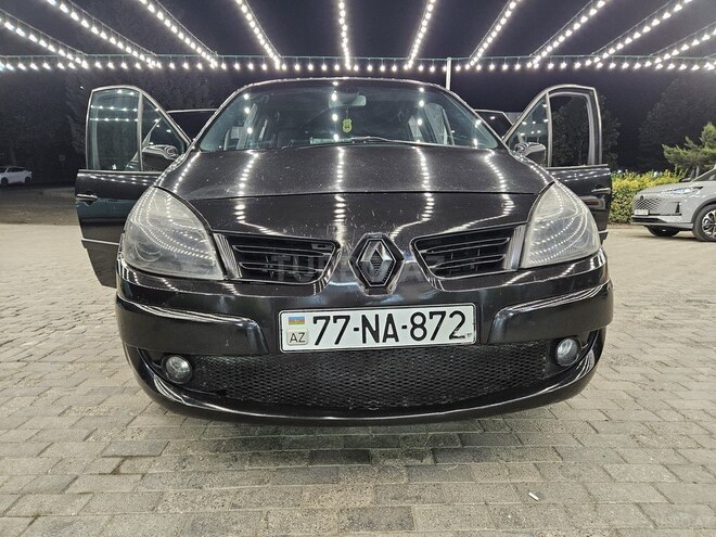 Renault Scenic-14