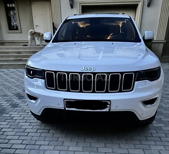 Jeep Grand Cherokee-1