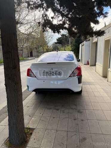 Nissan Sunny-2
