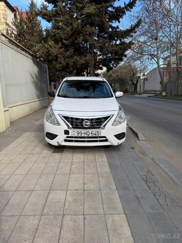 Nissan Sunny-1