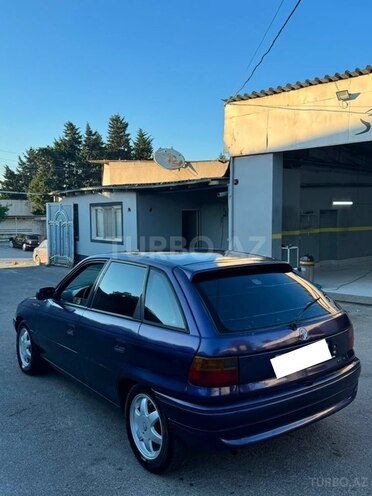 Opel Astra-4