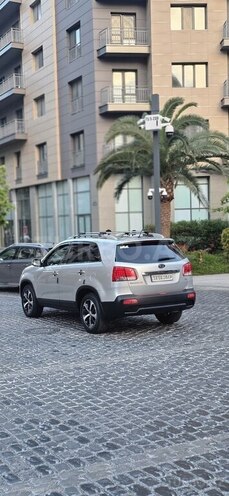 Kia Sorento-4