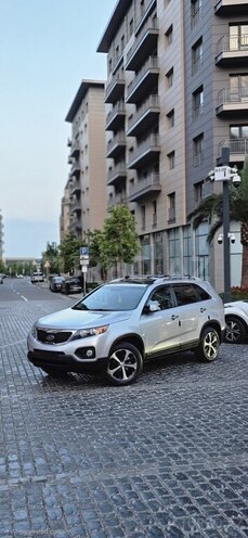 Kia Sorento-2