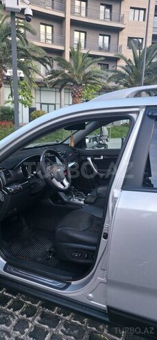 Kia Sorento-15