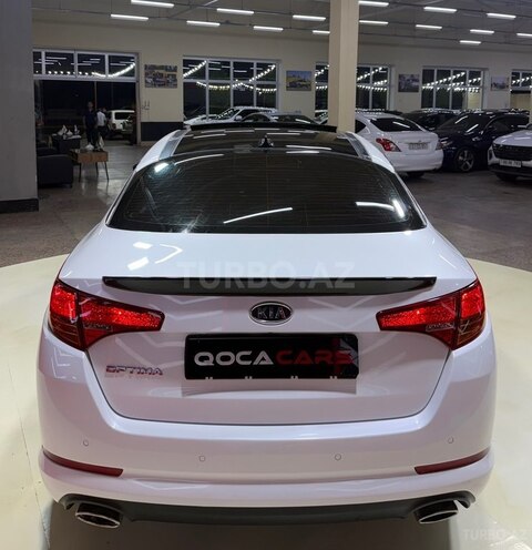 Kia Optima-13