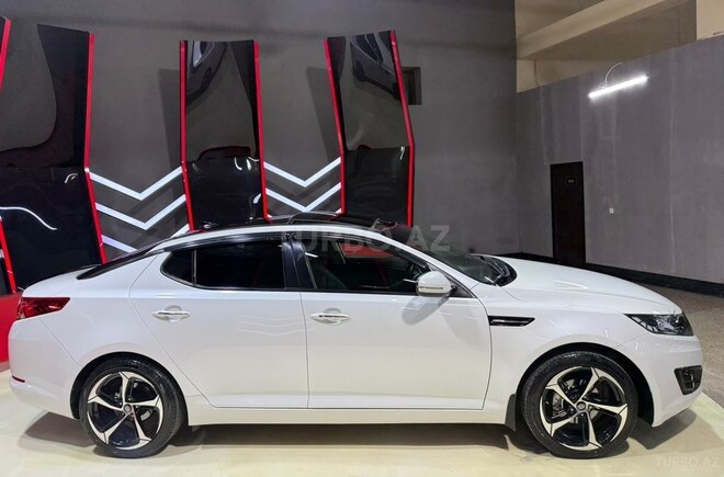 Kia Optima-12