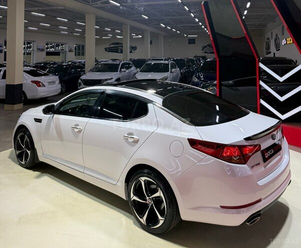 Kia Optima-10