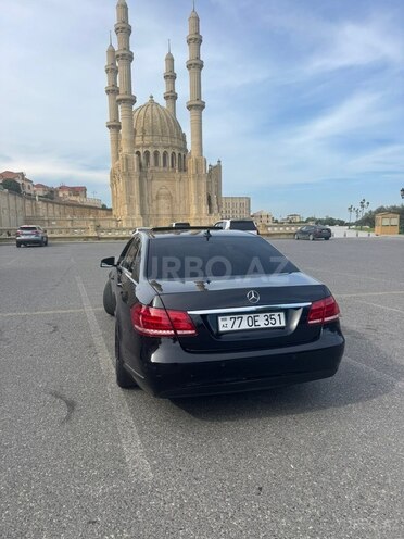 Mercedes E 220-3