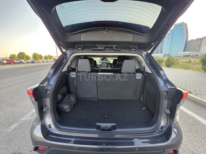 Toyota Highlander-6