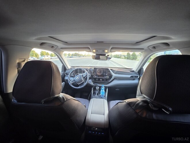 Toyota Highlander-5